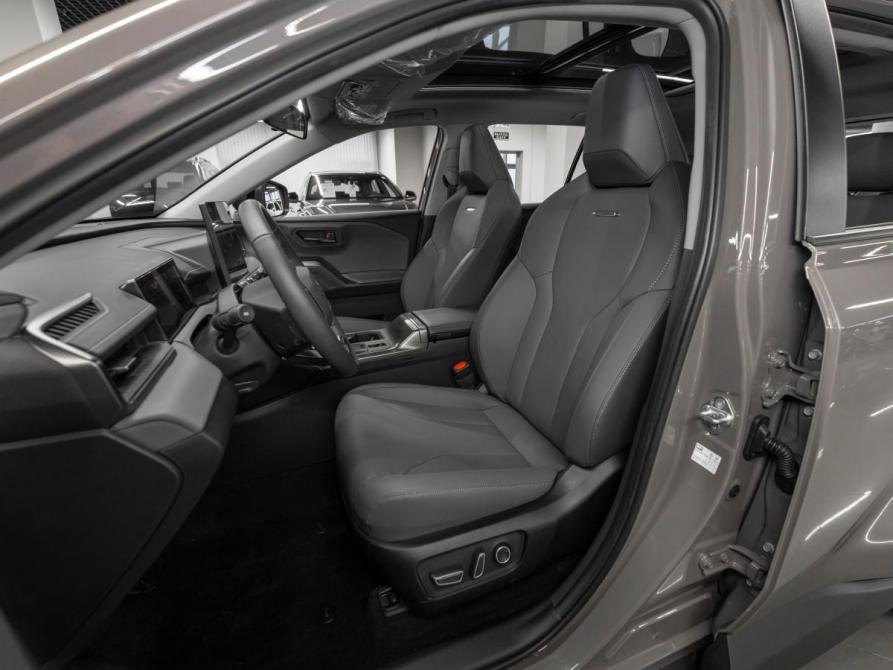 Toyota RAV4 VI (XA60) Москва  - изображение 9