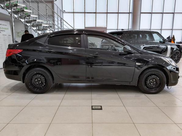 Hyundai Solaris I с пробегом 2012 года, цена 550 000 рублей, 216477 км, седан, Автокод Объявления