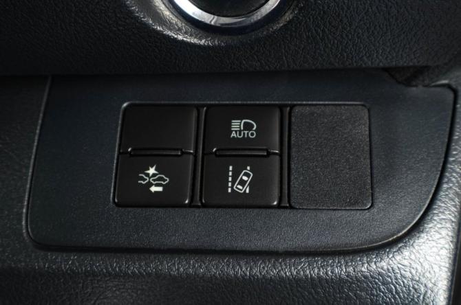 Toyota Sienta II с пробегом 2016 года, цена 1 529 000 рублей, 203600 км, компактвэн, Автокод Объявления