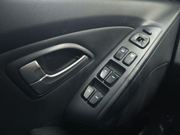 Hyundai ix35 I с пробегом 2010 года, цена 1 100 000 рублей, 145500 км, внедорожник, Автокод Объявления