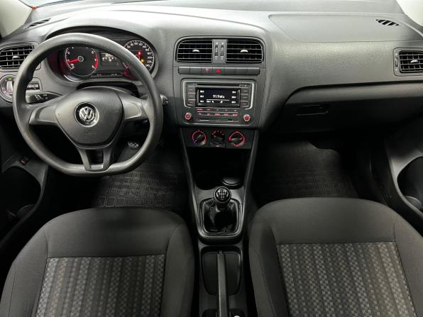 Volkswagen Polo V Рестайлинг с пробегом 2018 года, цена 1 090 000 рублей, 88000 км, седан, Автокод Объявления