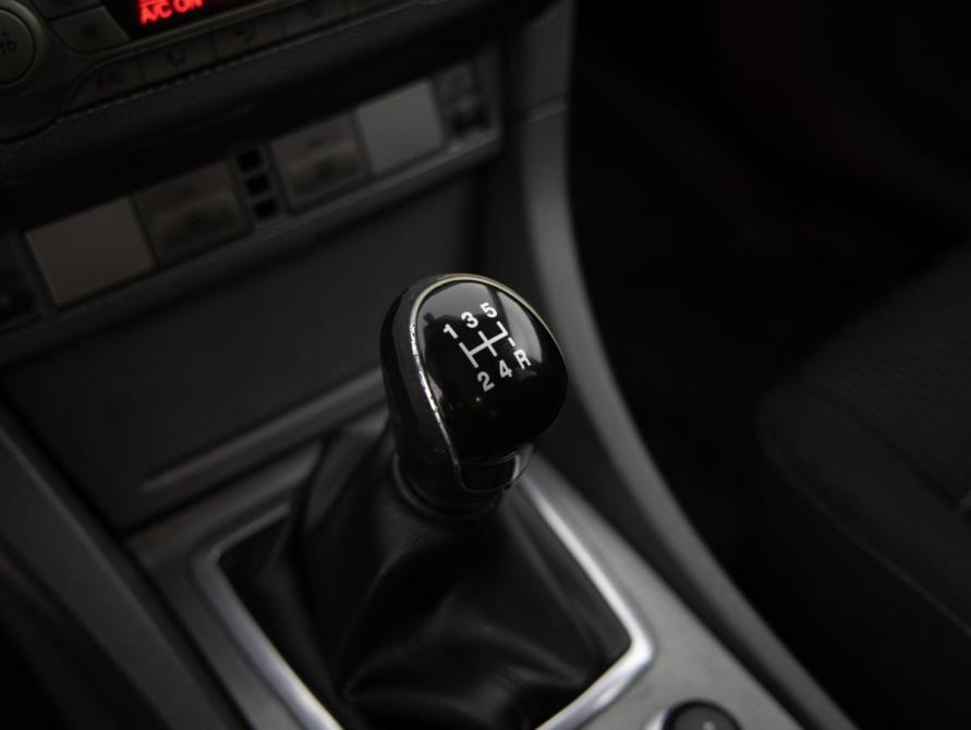 Ford Focus II Рестайлинг Санкт-Петербург  - изображение 14