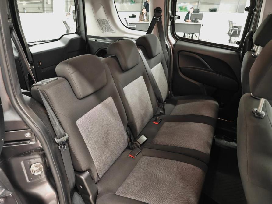 Fiat Doblo II Рестайлинг Санкт-Петербург  - изображение 9
