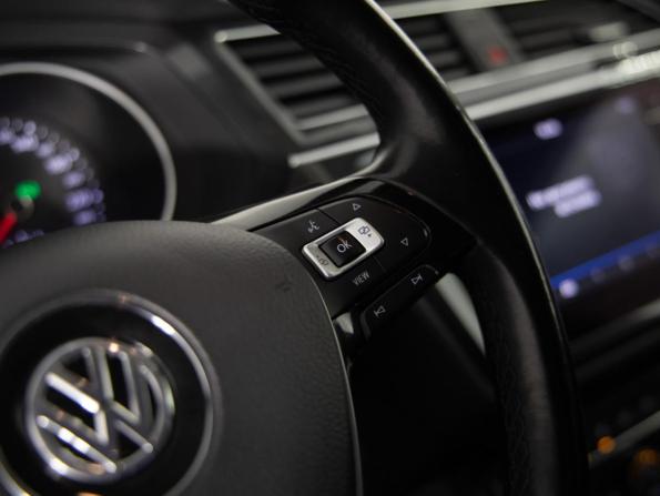 Volkswagen Tiguan II с пробегом 2020 года, цена 1 699 000 рублей, 276908 км, внедорожник, Автокод Объявления
