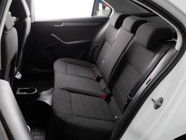 Skoda Rapid II с пробегом 2021 года, цена 1 524 000 рублей, 78675 км, лифтбек, Автокод Объявления