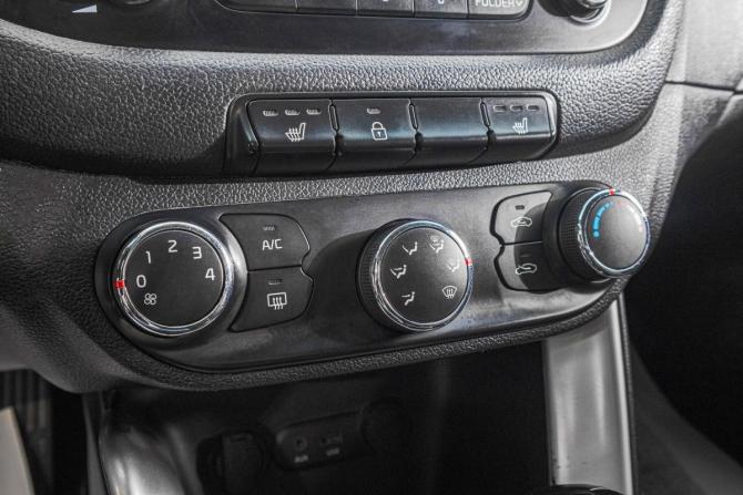 Kia Ceed II с пробегом 2013 года, цена 759 000 рублей, 205000 км, хэтчбек, Автокод Объявления