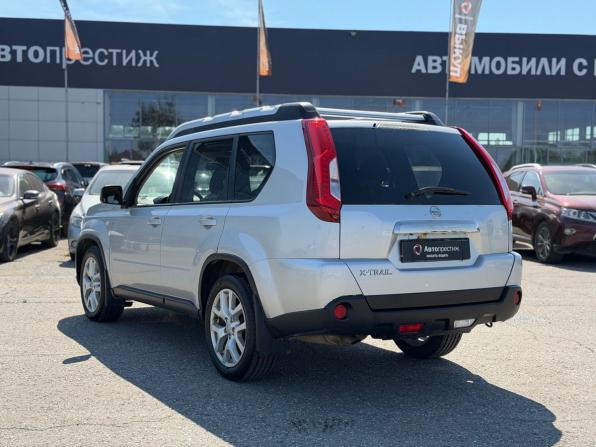 Nissan X-Trail II Рестайлинг с пробегом 2013 года, цена 1 044 000 рублей, 261561 км, внедорожник, Автокод Объявления