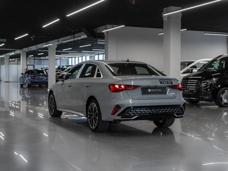 Audi A3 IV (8Y) Рестайлинг Москва  - изображение 4