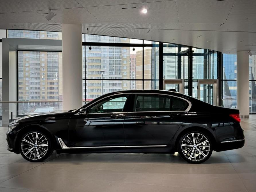 BMW 7 серии VI (G11/G12) Екатеринбург  - изображение 8