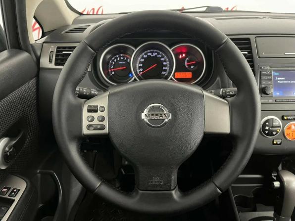 Nissan Tiida I Рестайлинг с пробегом 2011 года, цена 749 000 рублей, 175163 км, хэтчбек, Автокод Объявления