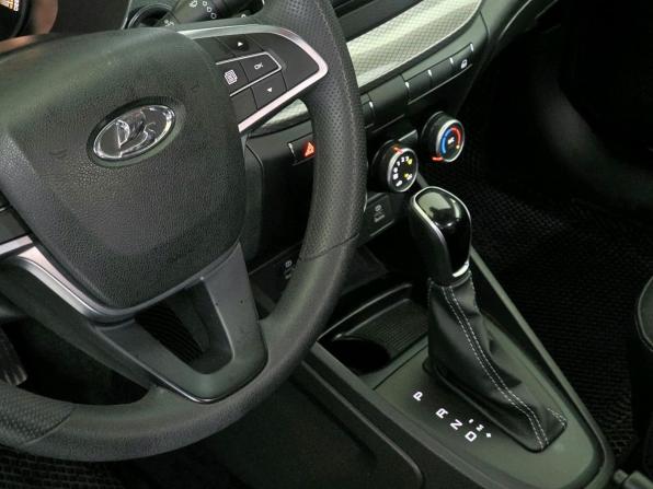 Lada (ВАЗ) Vesta I Рестайлинг (NG) с пробегом 2024 года, цена 1 060 000 рублей, 13776 км, седан, Автокод Объявления