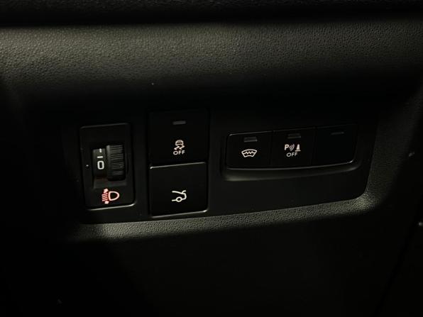 Citroen C4 II Рестайлинг с пробегом 2019 года, цена 1 075 000 рублей, 161950 км, седан, Автокод Объявления