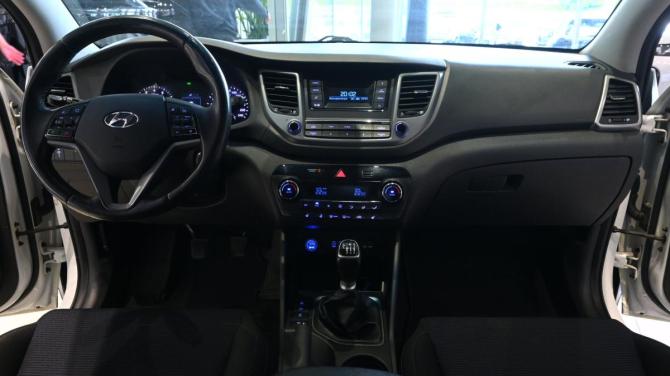 Hyundai Tucson III с пробегом 2018 года, цена 1 995 000 рублей, 89472 км, внедорожник, Автокод Объявления