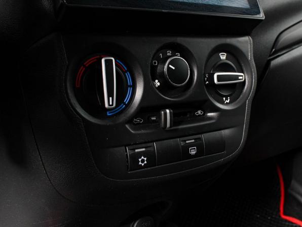Lada (ВАЗ) Granta I Рестайлинг с пробегом 2021 года, цена 900 000 рублей, 53000 км, седан, Автокод Объявления