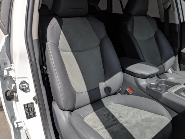 Toyota RAV4 V (XA50) с пробегом 2025 года, цена 4 500 000 рублей, 1732 км, внедорожник, Автокод Объявления