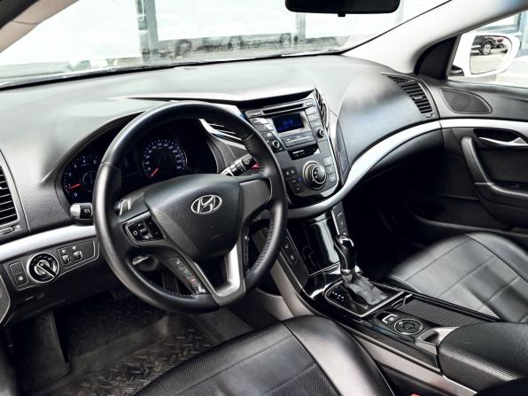 Hyundai i40 I Рестайлинг с пробегом 2016 года, цена 1 235 000 рублей, 200169 км, седан, Автокод Объявления