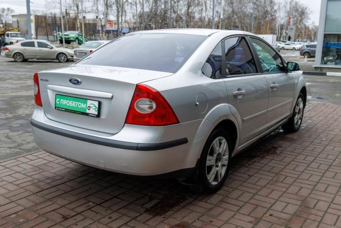 Ford Focus II с пробегом 2005 года, цена 279 000 рублей, 240493 км, седан, Автокод Объявления