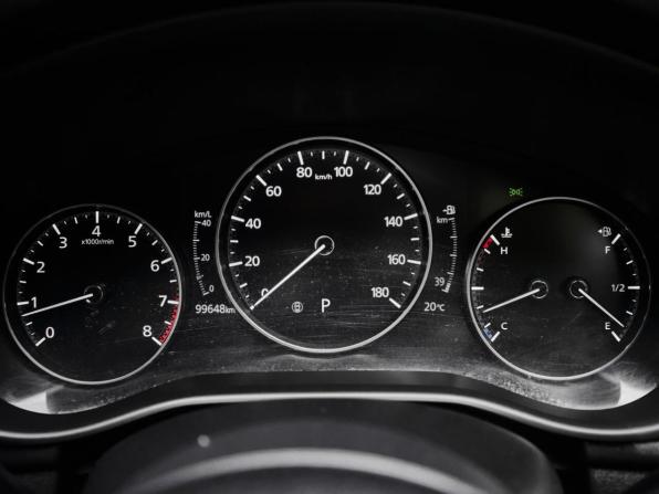 Mazda 3 IV (BP) с пробегом 2020 года, цена 1 730 000 рублей, 99648 км, хэтчбек, Автокод Объявления
