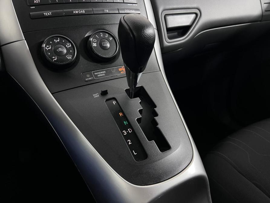 Toyota Auris I Рестайлинг Ростов-на-Дону  - изображение 13