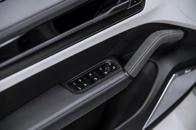 Новый Porsche Cayenne III Рестайлинг 2026 года, цена 22 900 000 рублей, внедорожник, Автокод Объявления