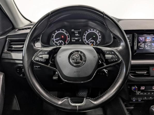Skoda Rapid II с пробегом 2020 года, цена 1 350 000 рублей, 129360 км, лифтбек, Автокод Объявления