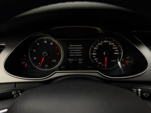 Audi A4 IV (B8) Рестайлинг с пробегом 2013 года, цена 1 289 000 рублей, 234379 км, седан, Автокод Объявления