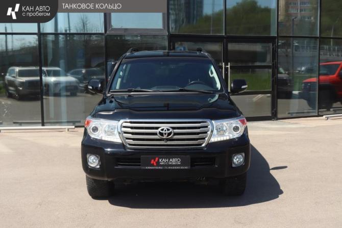 Toyota Land Cruiser 200 Series Рестайлинг 1 с пробегом 2015 года, цена 4 189 000 рублей, 207683 км, внедорожник, Автокод Объявления