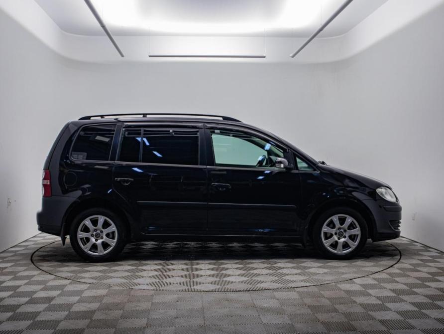 Volkswagen Touran I Рестайлинг Москва  - изображение 4