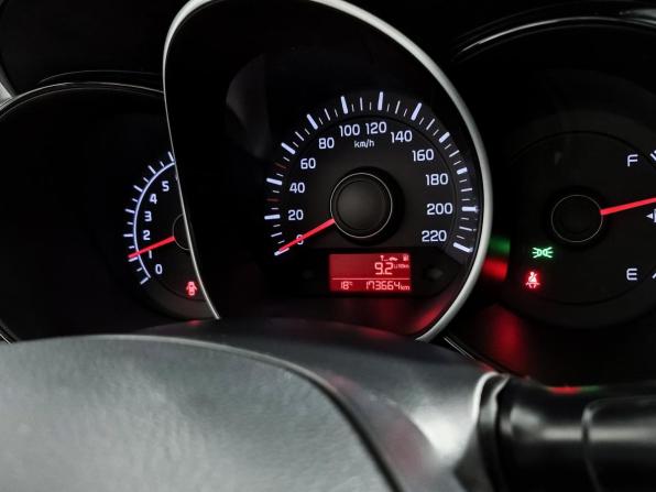 Kia Rio III Рестайлинг с пробегом 2016 года, цена 829 000 рублей, 173664 км, седан, Автокод Объявления