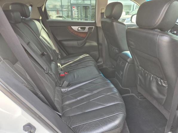 Infiniti FX II (S51) Рестайлинг с пробегом 2011 года, цена 1 750 000 рублей, 207922 км, внедорожник, Автокод Объявления