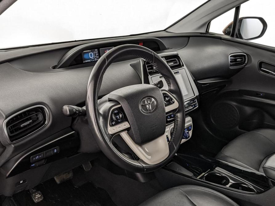 Toyota Prius IV (XW50) Москва  - изображение 15