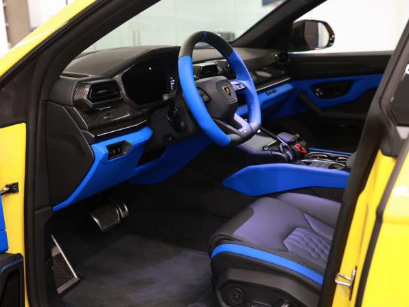 Lamborghini Urus I Рестайлинг с пробегом 2025 года, цена 40 900 000 рублей, 59 км, внедорожник, Автокод Объявления