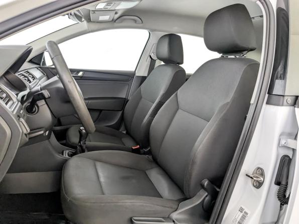 Skoda Rapid I Рестайлинг с пробегом 2019 года, цена 860 000 рублей, 167505 км, лифтбек, Автокод Объявления