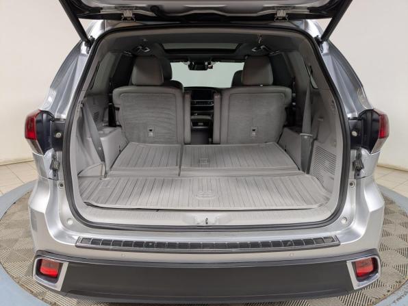 Toyota Highlander III (XU50) Рестайлинг с пробегом 2017 года, цена 3 640 000 рублей, 153000 км, внедорожник, Автокод Объявления
