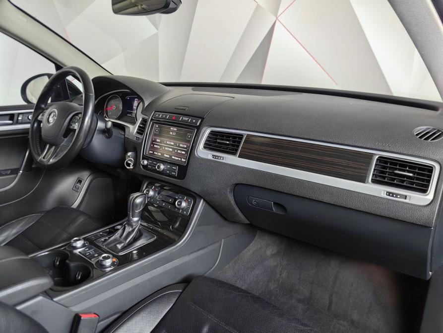 Volkswagen Touareg II Рестайлинг Москва  - изображение 13