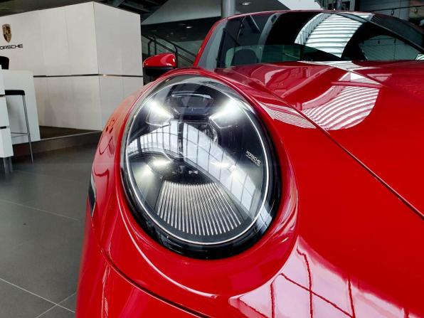 Porsche 911 VIII (992) с пробегом 2019 года, цена 13 350 000 рублей, 31606 км, купе, Автокод Объявления