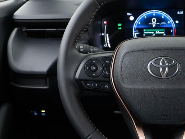 Toyota Corolla Cross I Рестайлинг с пробегом 2025 года, цена 3 897 900 рублей, 166 км, внедорожник, Автокод Объявления