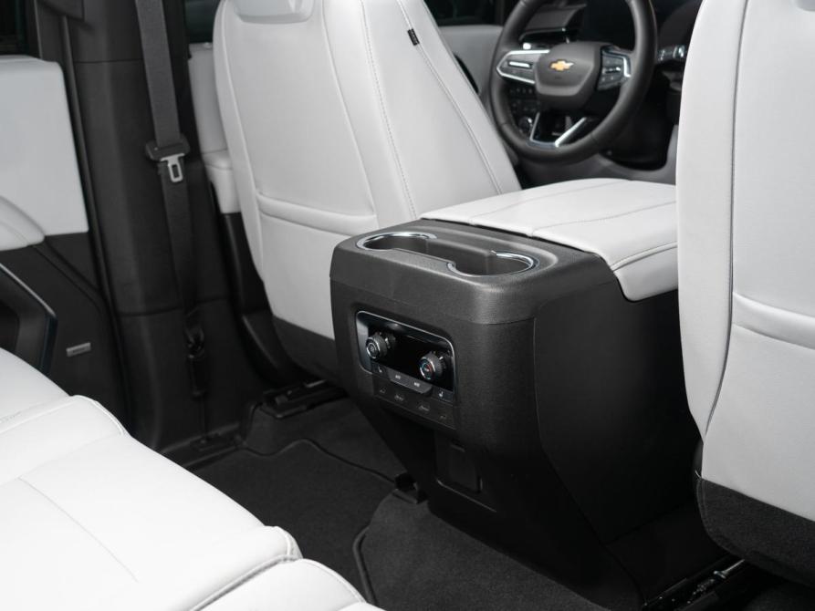 Chevrolet Tahoe V Рестайлинг Москва  - изображение 30