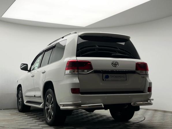 Toyota Land Cruiser 200 Series Рестайлинг 2 с пробегом 2015 года, цена 5 690 000 рублей, 130062 км, внедорожник, Автокод Объявления