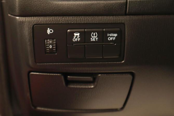 Mazda 6 III (GJ) с пробегом 2013 года, цена 1 199 000 рублей, 211300 км, седан, Автокод Объявления