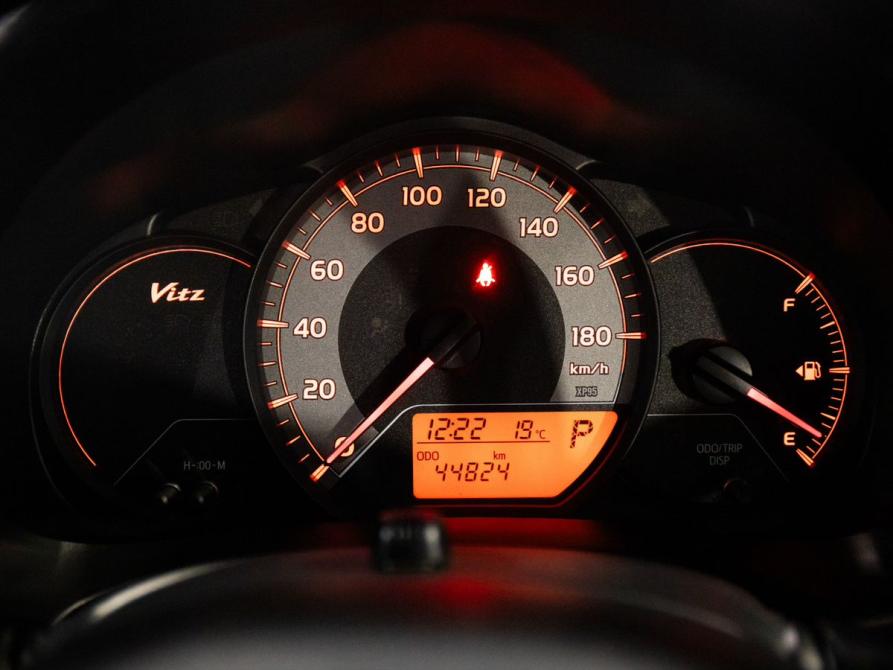 Toyota Vitz III (XP130) Рестайлинг 2 Иркутск  - изображение 10