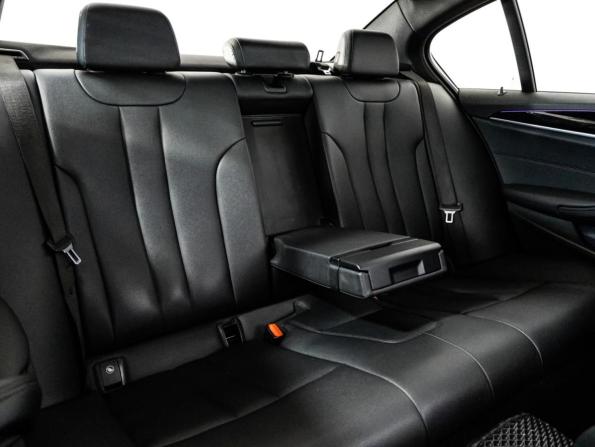 BMW 5 серии VII (G30/G31/G38) с пробегом 2017 года, цена 2 599 000 рублей, 135786 км, седан, Автокод Объявления