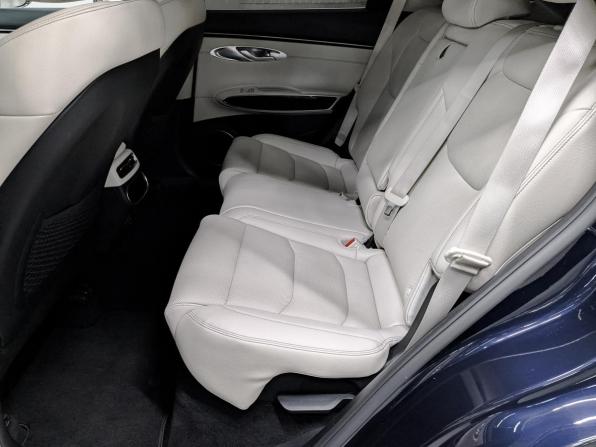Genesis GV70 I с пробегом 2021 года, цена 4 500 000 рублей, 44302 км, внедорожник, Автокод Объявления