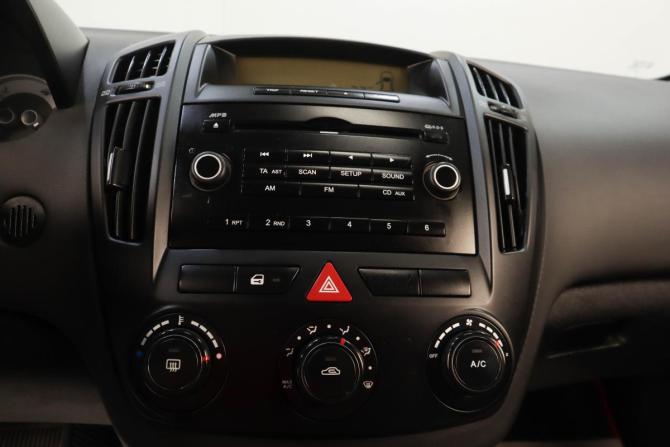 Kia Ceed I с пробегом 2007 года, цена 529 000 рублей, 190068 км, хэтчбек, Автокод Объявления