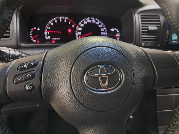 Toyota Corolla IX (E120 E130) Рестайлинг с пробегом 2006 года, цена 650 000 рублей, 211000 км, хэтчбек, Автокод Объявления