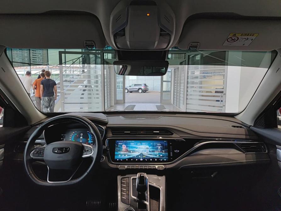 Geely Atlas Pro Казань  - изображение 17