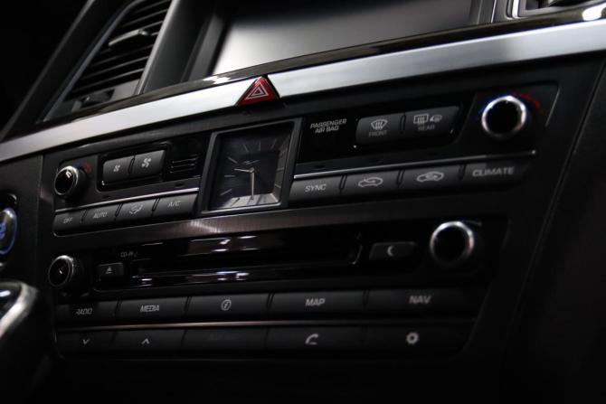 Hyundai Genesis II с пробегом 2015 года, цена 1 995 950 рублей, 178367 км, седан, Автокод Объявления