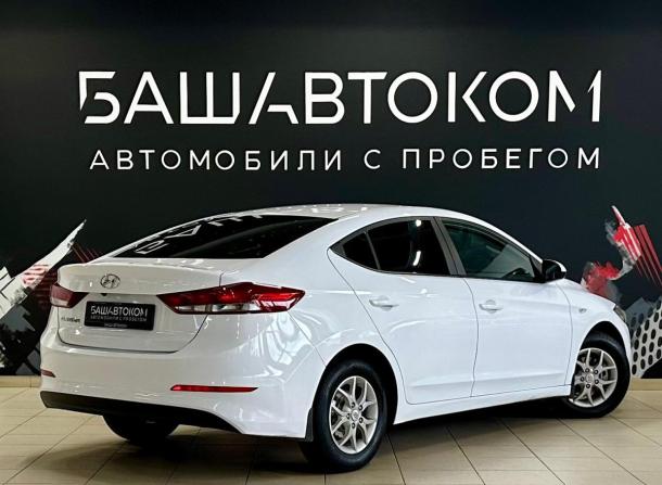 Hyundai Elantra VI (AD) с пробегом 2016 года, цена 1 300 000 рублей, 192275 км, седан, Автокод Объявления