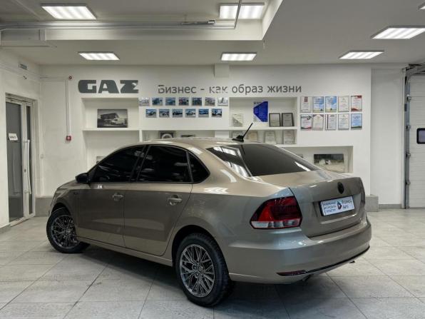 Volkswagen Polo V Рестайлинг с пробегом 2017 года, цена 1 090 000 рублей, 116551 км, седан, Автокод Объявления