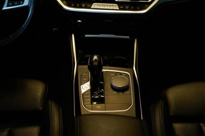 BMW 3 серии VII (G2x) с пробегом 2021 года, цена 4 500 000 рублей, 107795 км, седан, Автокод Объявления